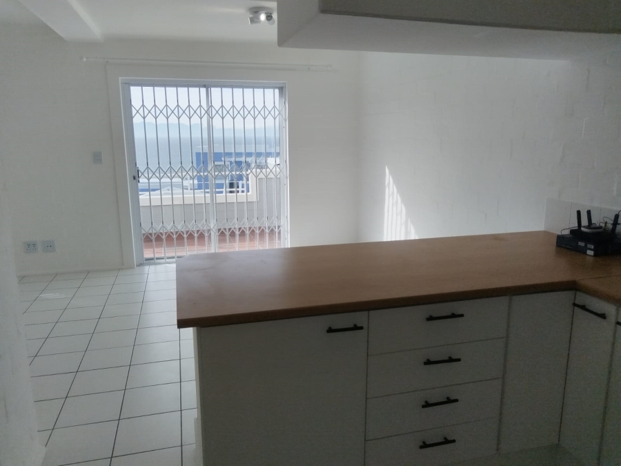 To Let 1 Bedroom Property for Rent in Bay View Village Western Cape